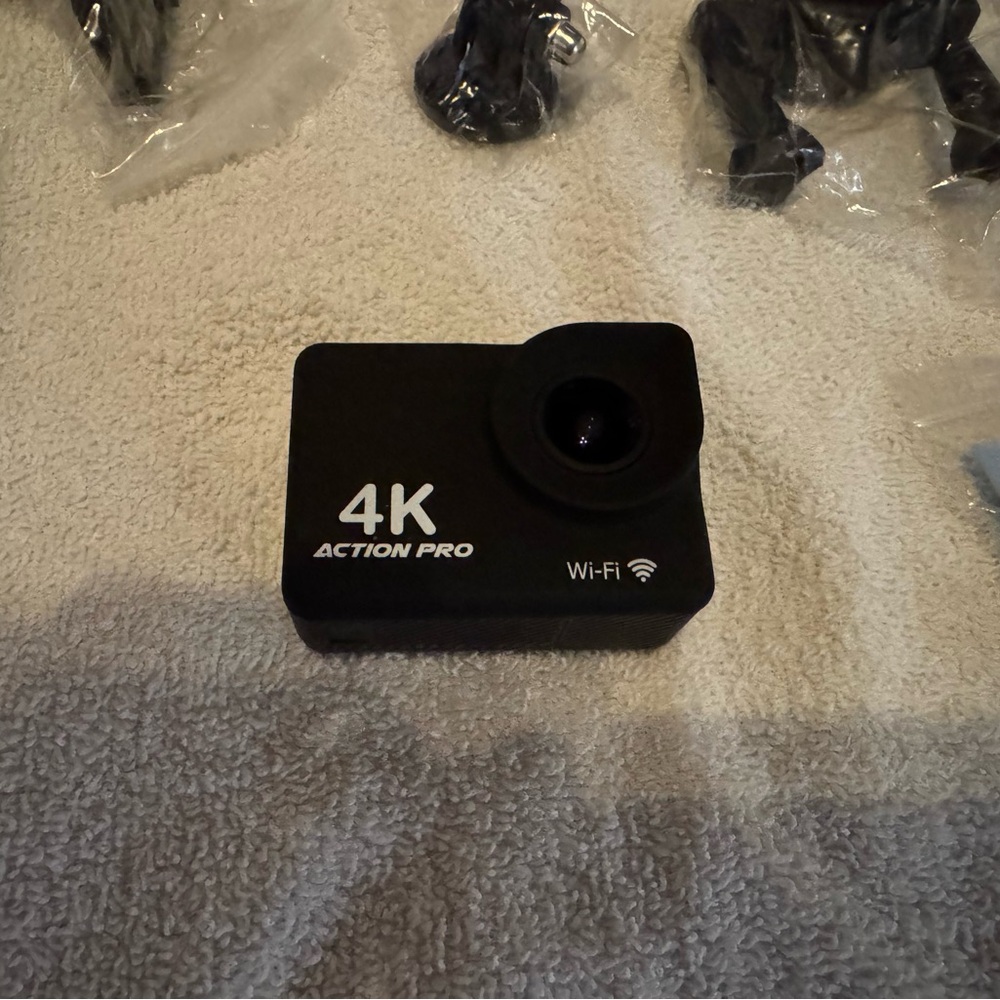 Acting Pro 4K Wi-Fi Black Video Camera